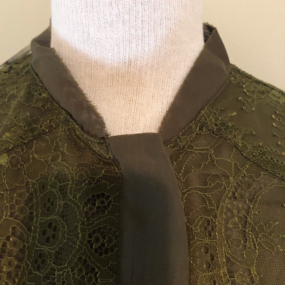 KATE & MALLORY Light olive jacket. - Picture 6 of 6